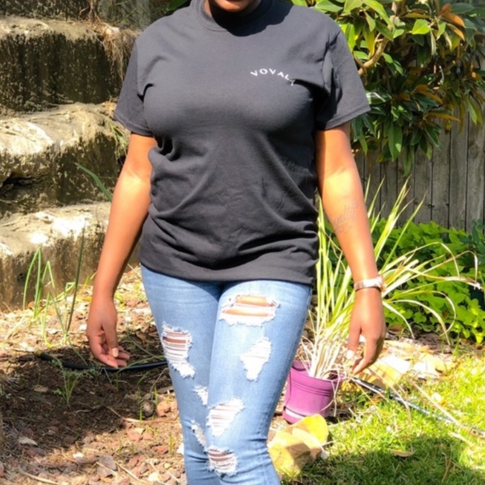 Black T-shirt